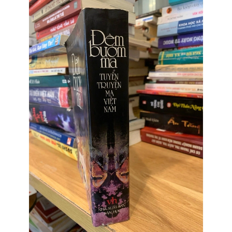 Đêm bướm ma -Ngô Tự Lập-Lưu Sơn Minh 757144