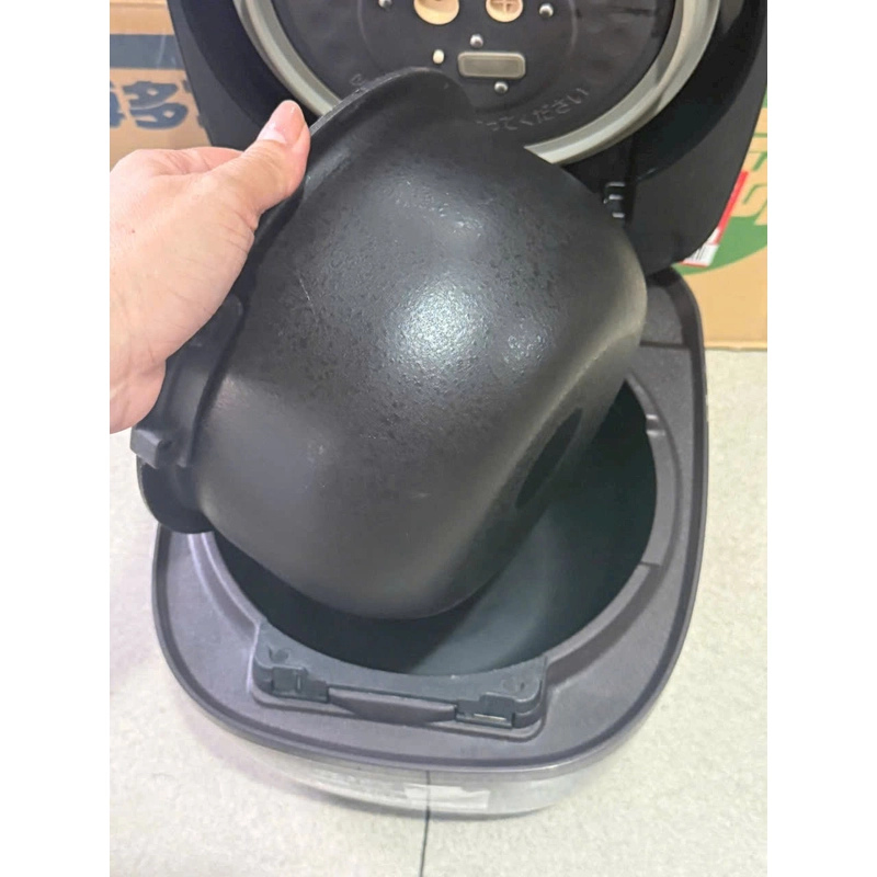 Nồi cơm điện cao tần IH TIGER 1L 504855