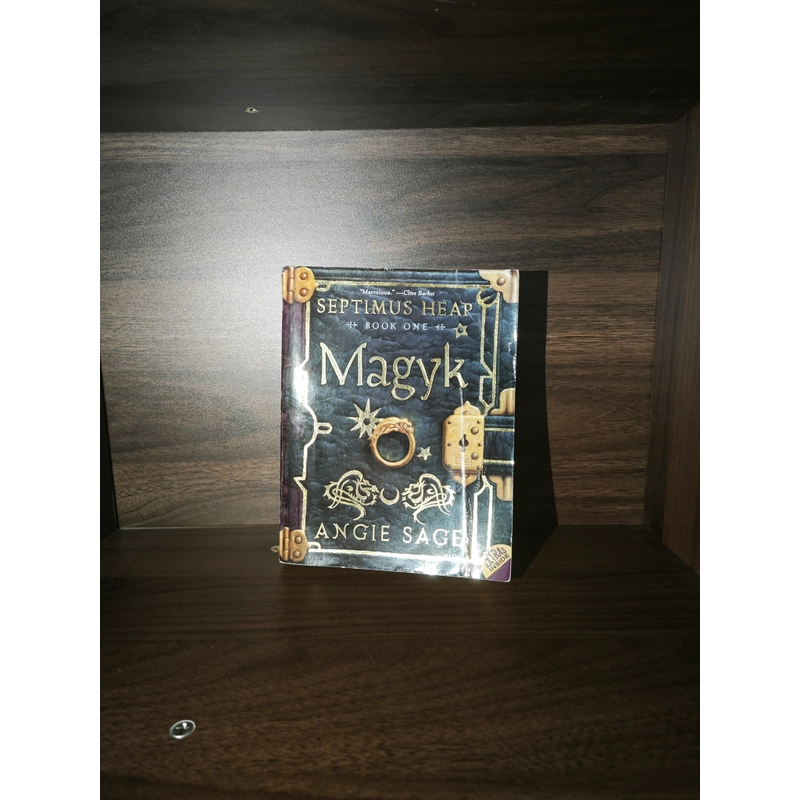 Ngoại văn fantasy thiếu nhi – Magyk (Septimus Heap #1) - Angie Sage, 8 - 12 tuổi 548152