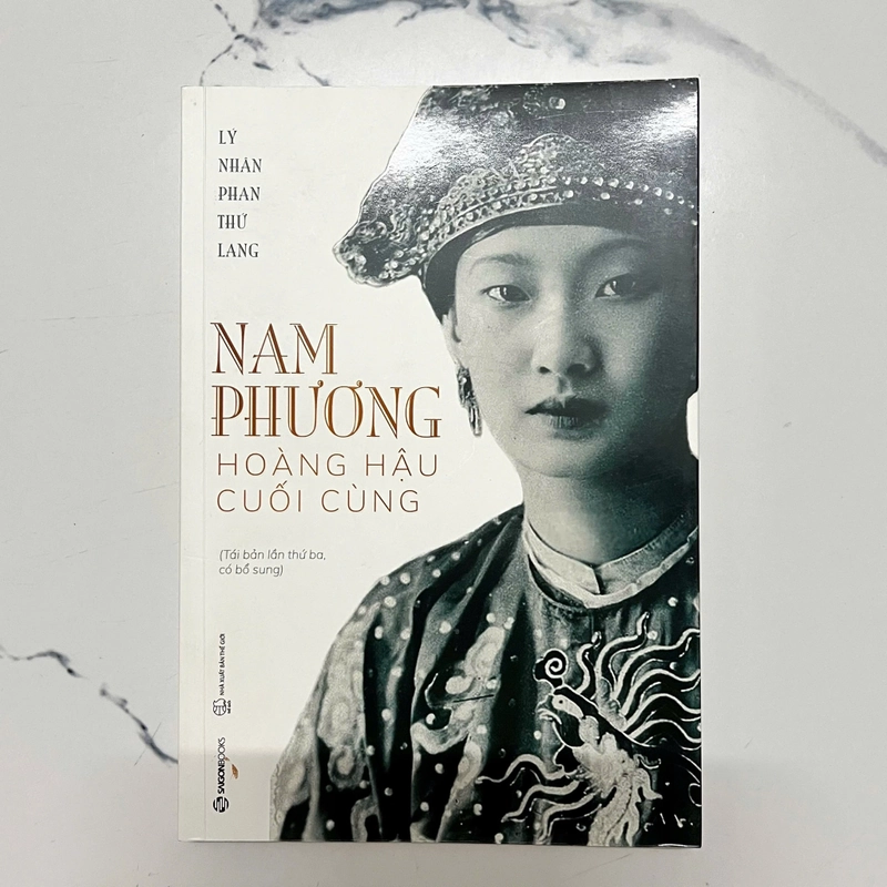 Nam Phương Hoàng Hậu 310567