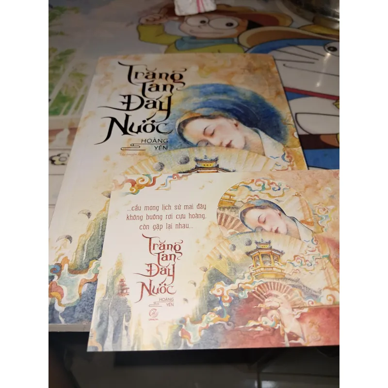 Trăng tan đáy nước 732143