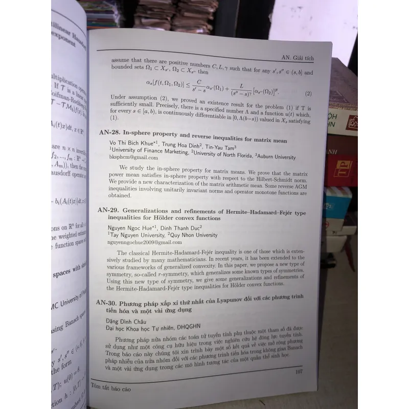 Chương trình và Tóm tắt các báo cáo Đại hội Toán học Việt Nam lần thứ IX 698688