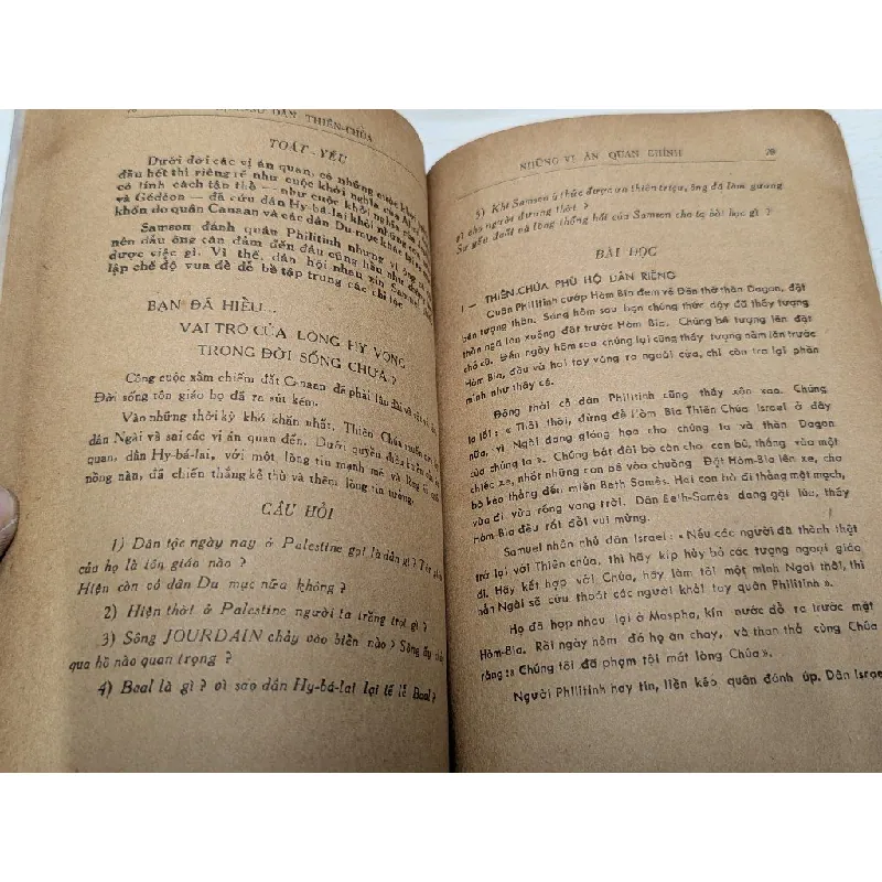 Lịch sử dân thiên chúa - J.Heilly 557160