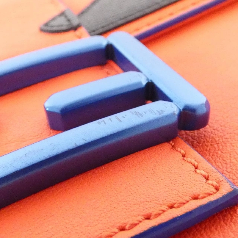 Túi Fendi BAG BUGS Baguette 8BR600 41K Túi đeo vai 609827