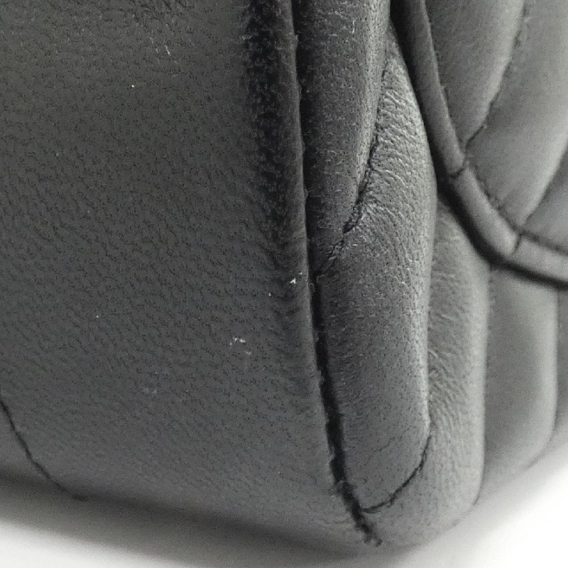 Túi xách chéo Chanel 35200 612166