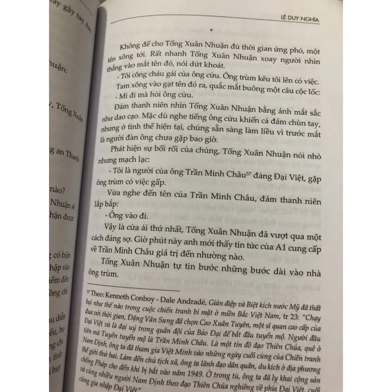 Người vào tâm bão - Lê Duy Nghĩa 997186