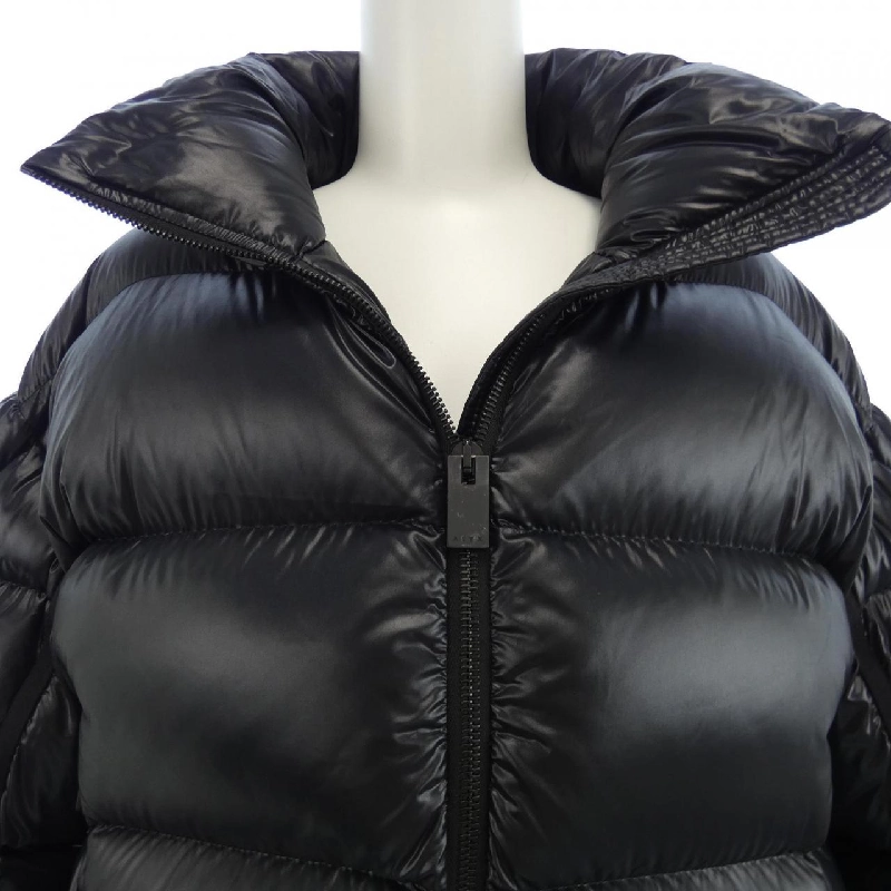 Áo khoác lông vũ MONCLER GENIUS 637831