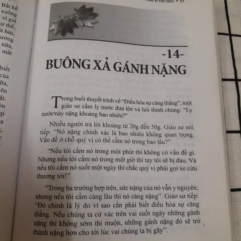 Dòng đời vô tận. Biên soạn HT Thích Trí Siêu. 779589