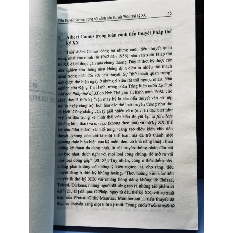 Tiểu thuyết Camus - Trần Hinh 751002