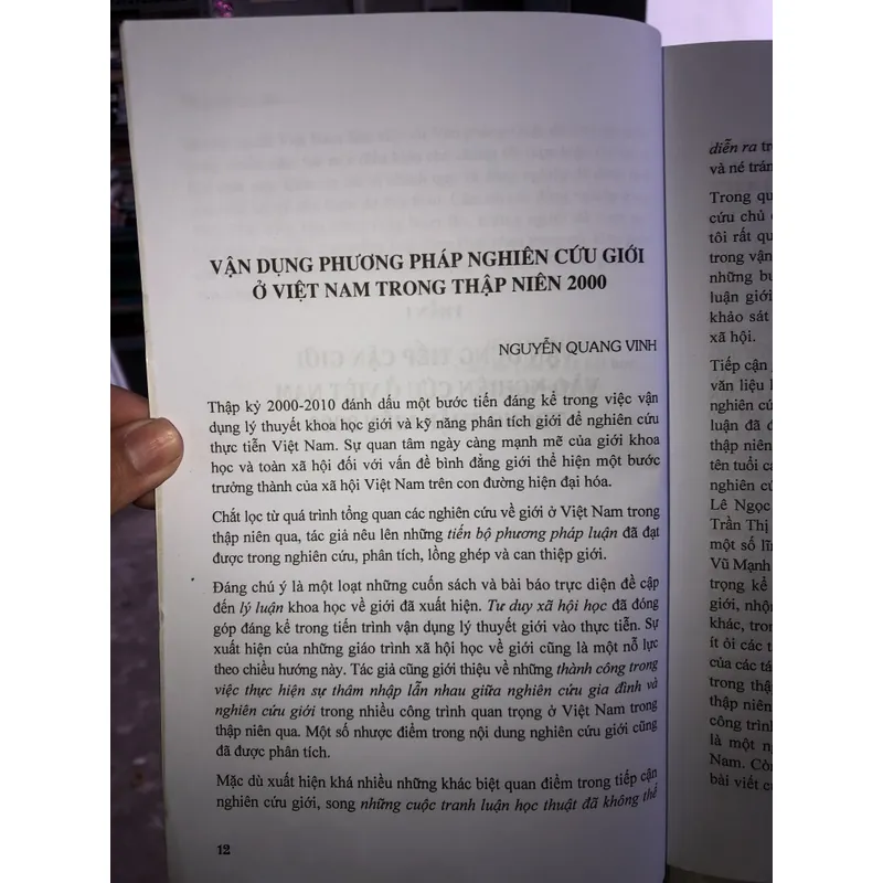 Phụ nữ Việt Nam trong kỷ nguyên biến đổi xã hội nhanh 698698