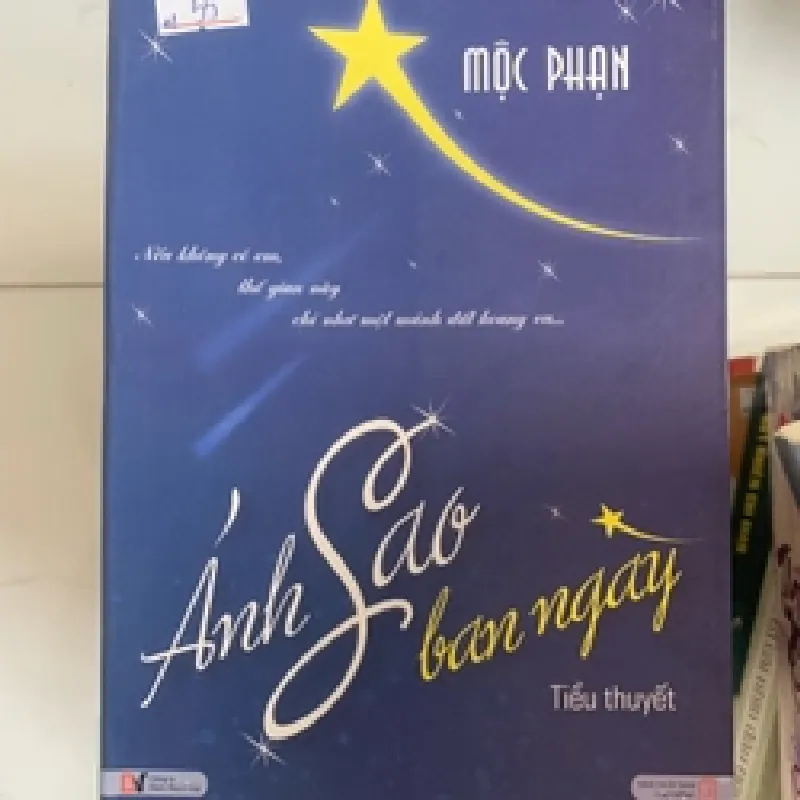 [Sách Cũ SCGR] Ánh Sao Ban Ngày TKB1806 Truyện Ngôn Tình 685386