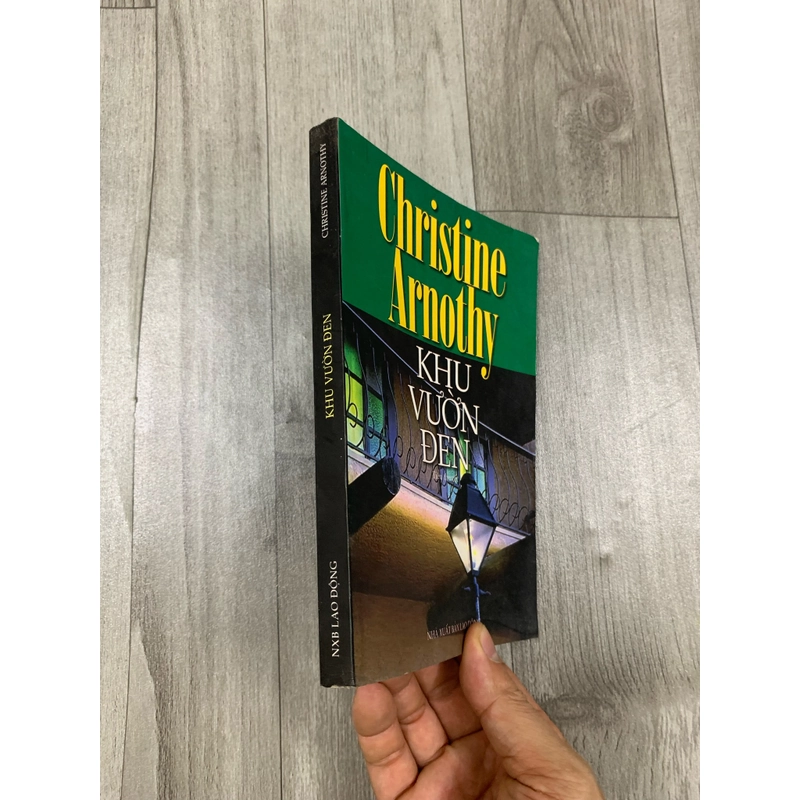 Khu vườn đen - Christime Arnothy. 1a4 509041
