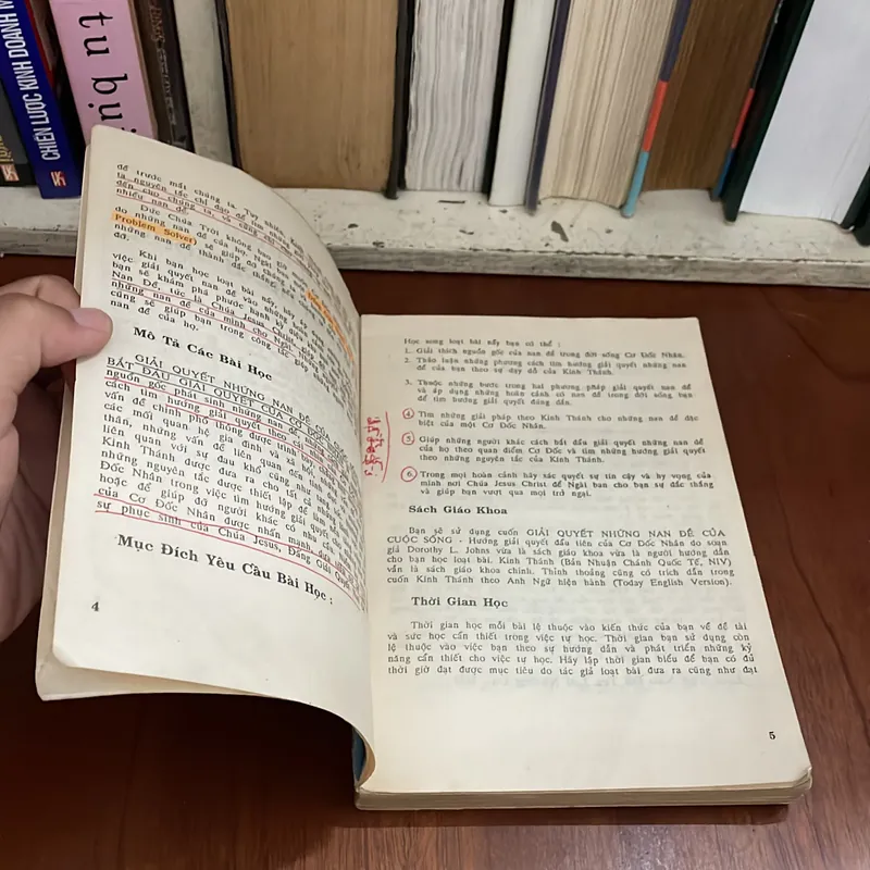II Sách Kỹ Năng: Giải Quyết Những Nan Đề Cuộc Sống - DOROTHY L. JOHNS - 1988 575033