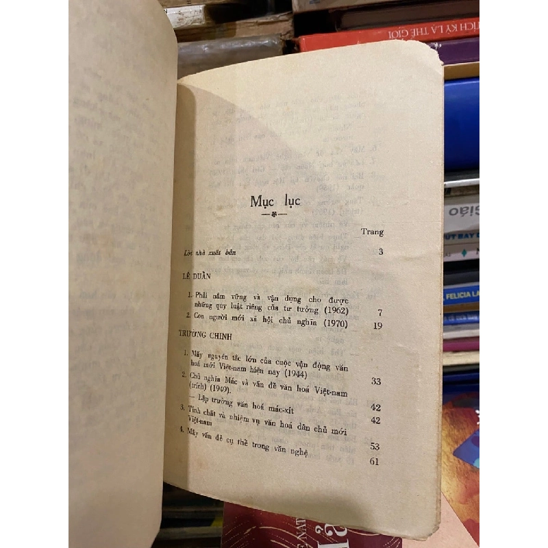 Về văn hoá văn nghệ - Lê Duẩn, Trường Chinh, Phạm Văn Đồng, Võ Nguyên Giáp, Nguyễn Chí Thanh 745043