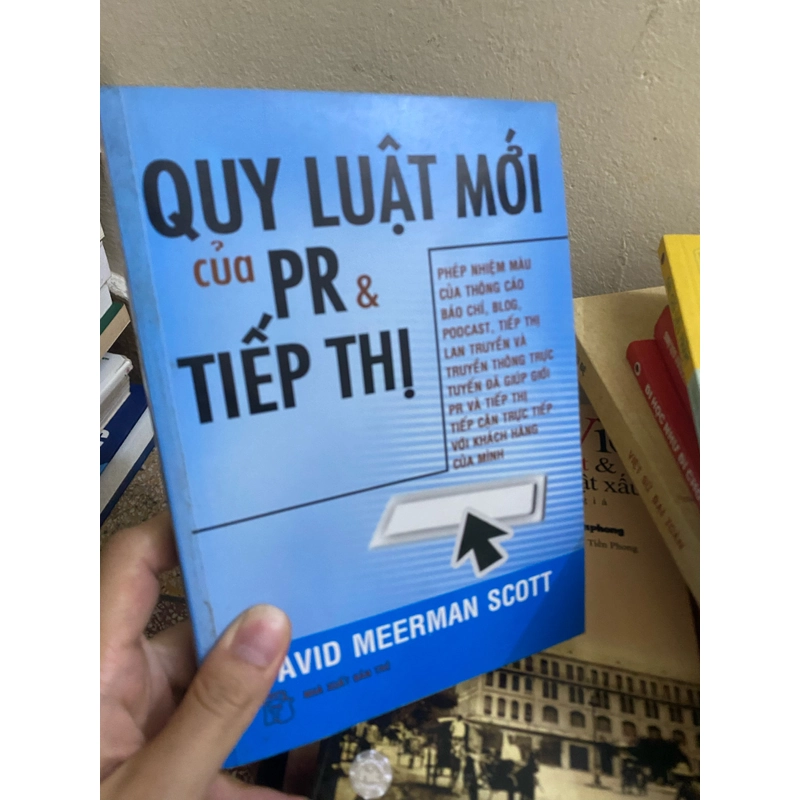 Sách quy luật mới của pr và tiếp thị 311959