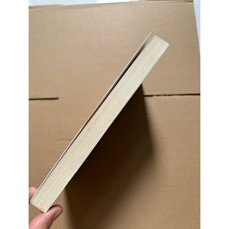 Quân hậu trên bàn cờ vua - Khúc Cẩm Huyên 800181