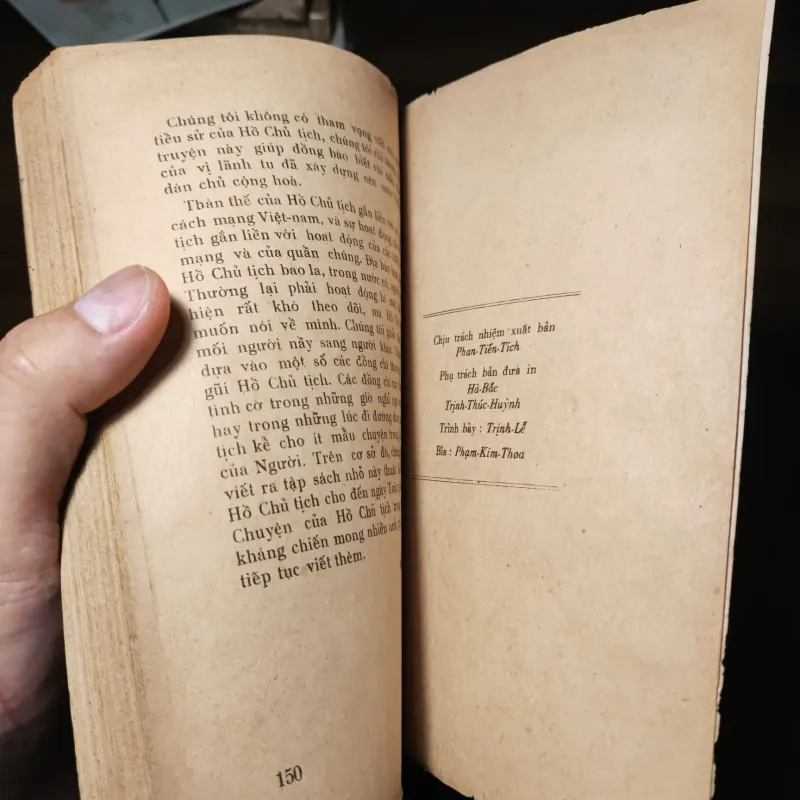 Những Mẫu Chuyện Về Đời Hoạt Động Của Hồ Chủ Tịch 1022205