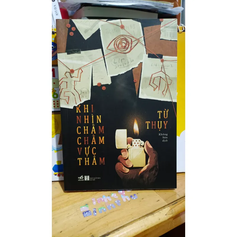 Khi Nhìn Chằm Chằm Vực Thẳm  753867