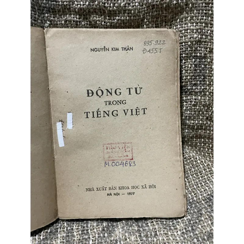 Động từ trong tiếng Việt - Trần Kim Thản  1009465