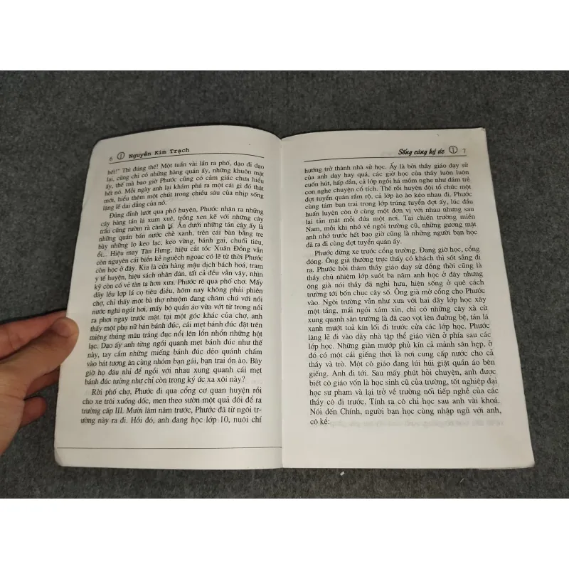 SỐNG CÙNG KÝ ỨC - NGUYỄN KIM TRẠCH 588723