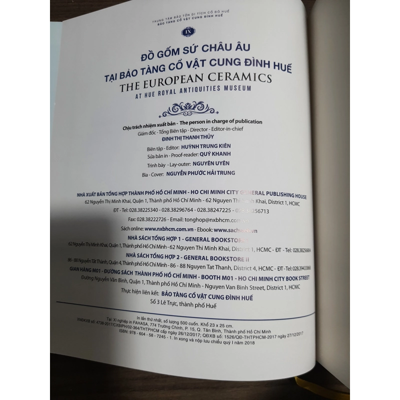 Sách - Đồ gốm sứ Châu Âu tại bảo tàng cung đình Huế 477658