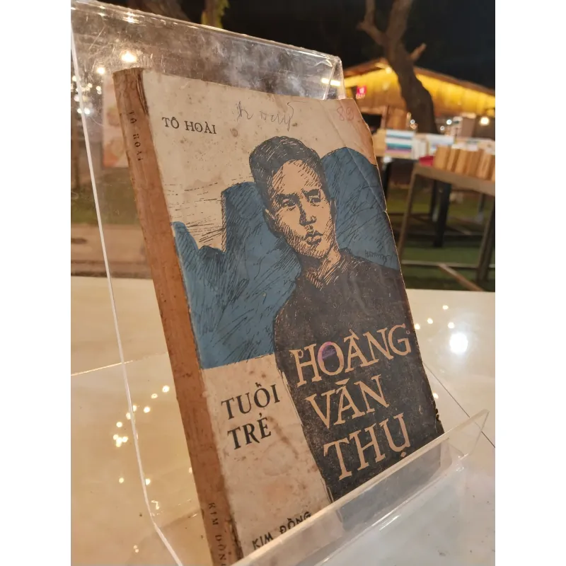 TUỔI TRẺ HOÀNG VĂN THỤ - TÔ HOÀI 997512
