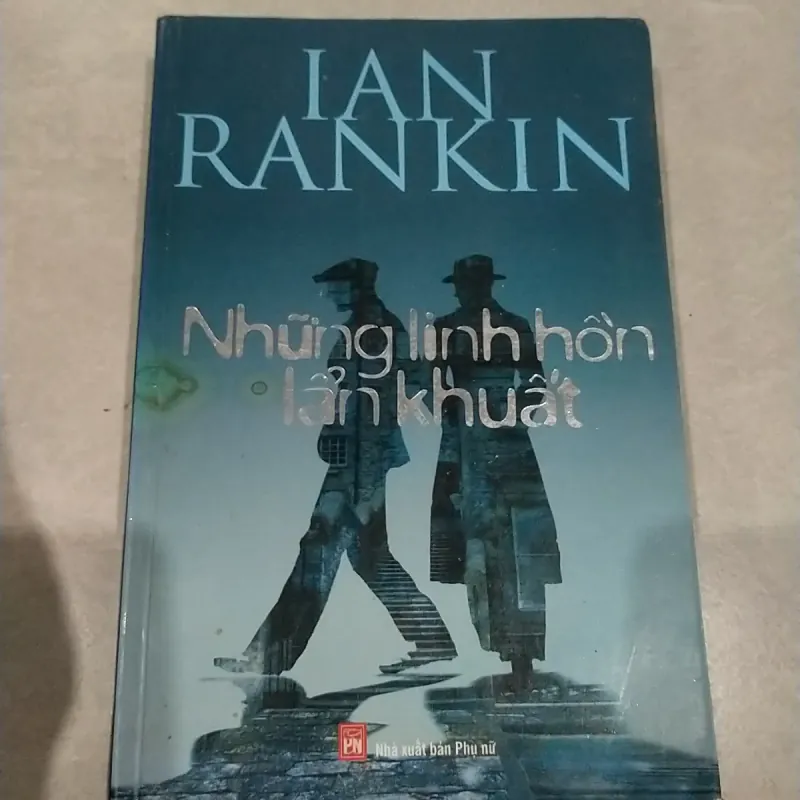 Sách Cũ - Những Linh Hồn Lẩn Khuất 1009282