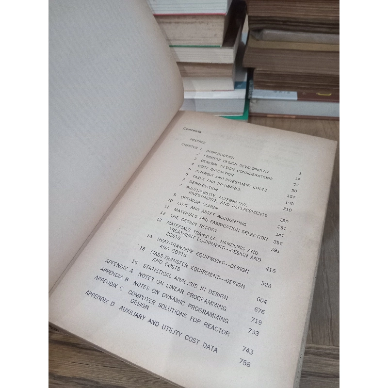 Plant design and economics for chemical engineers - Max S. Peters, Klaus D. Timmerhaus 754793