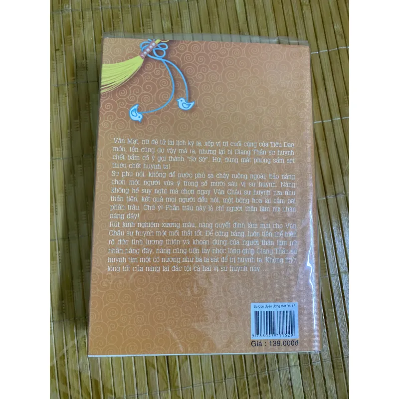 Ba con uyên ương một đôi lẻ 999212