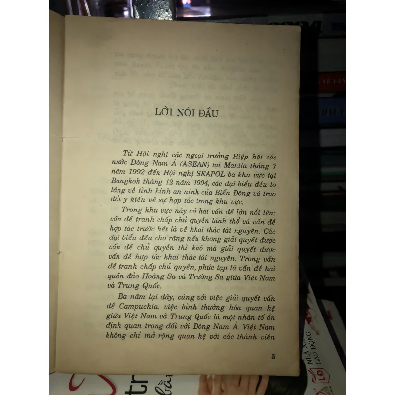 Cuộc tranh chấp Việt - Trung về hai quần đảo Hoàng Sa và Trường Sa 763636