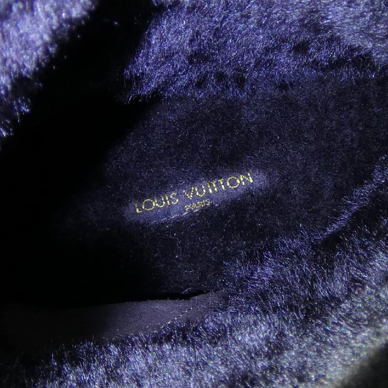 Giày bốt LOUIS VUITTON - Hàng hiệu Chính hãng 828918