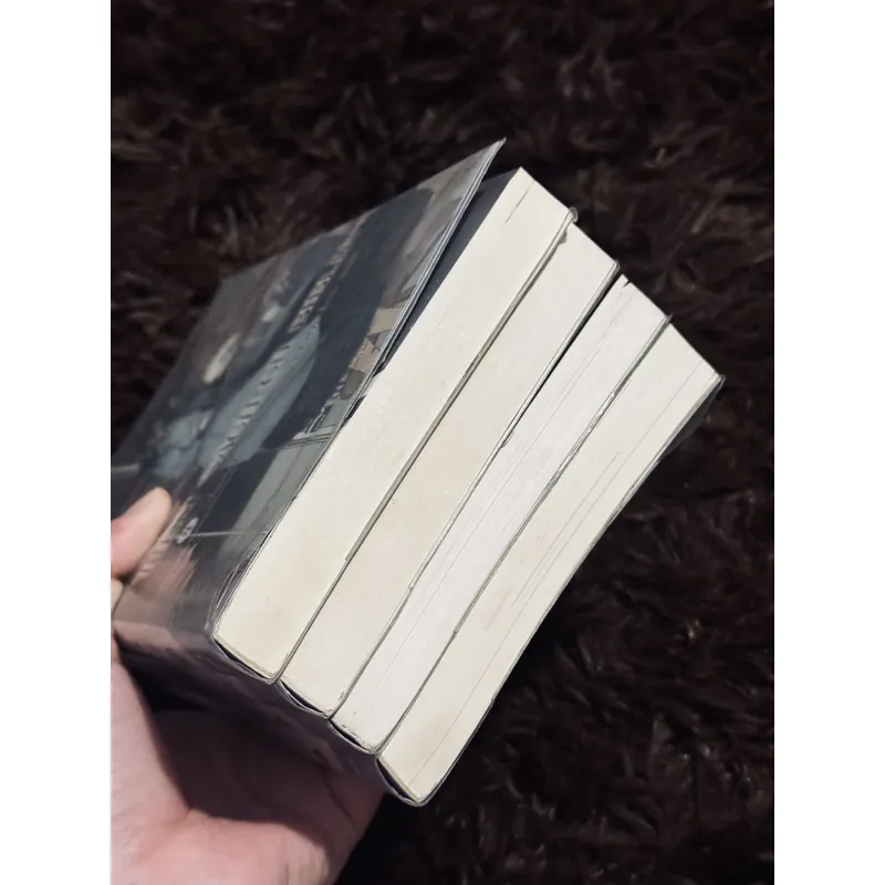 Tiệm sách cũ Biblia (4 tập)  738748