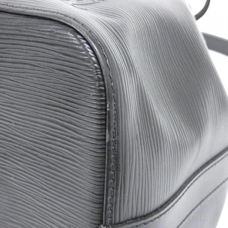 Túi xách vai Louis Vuitton Epi Petit Noé M44102 609752