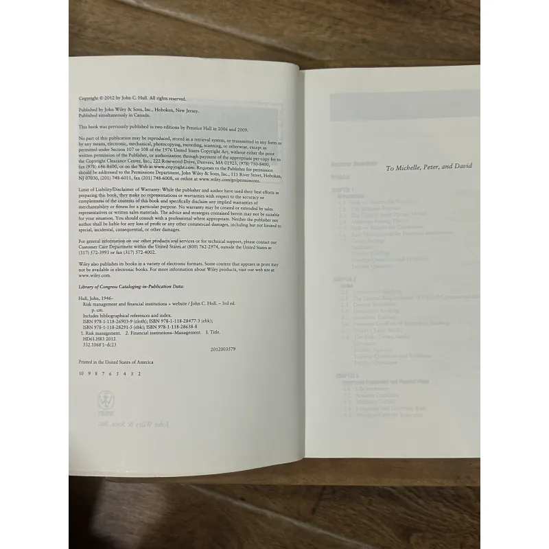 Risk Management and Financial Institutions - John C. Hull 748455