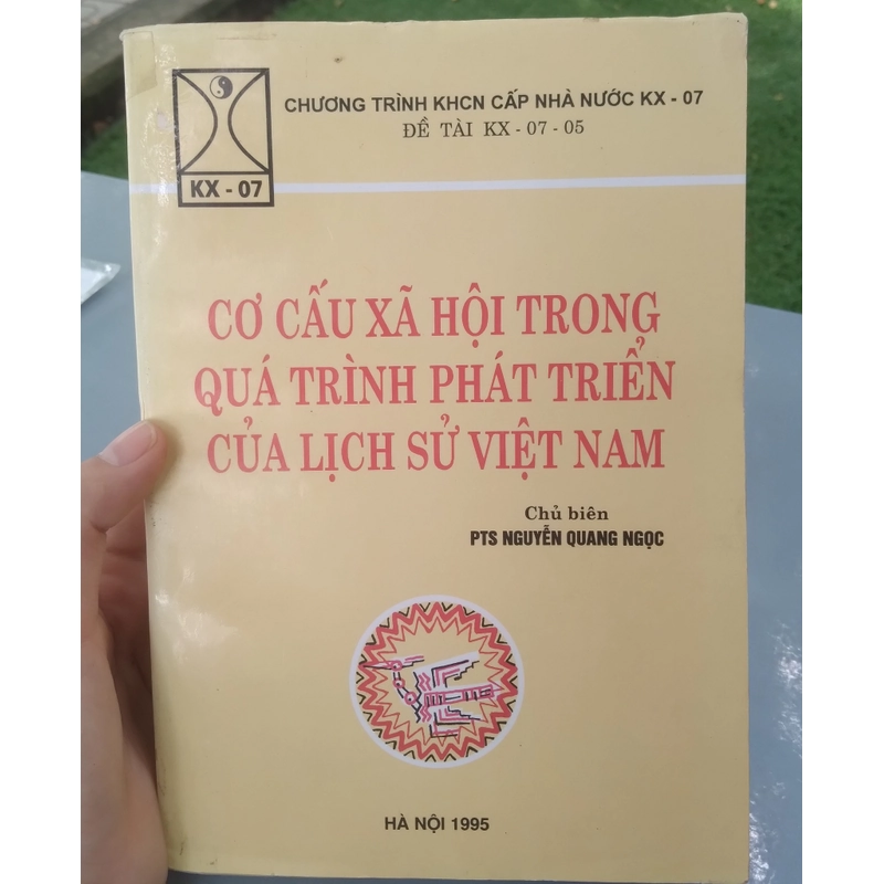 CƠ CẤU XÃ HỘI TRONG QUÁ TRÌNH PHÁT TRIỂN CỦA LỊCH SỬ VIỆT NAM 215267