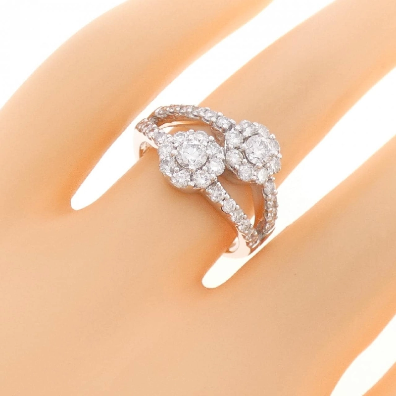 Nhẫn kim cương 750WG hoa 670963