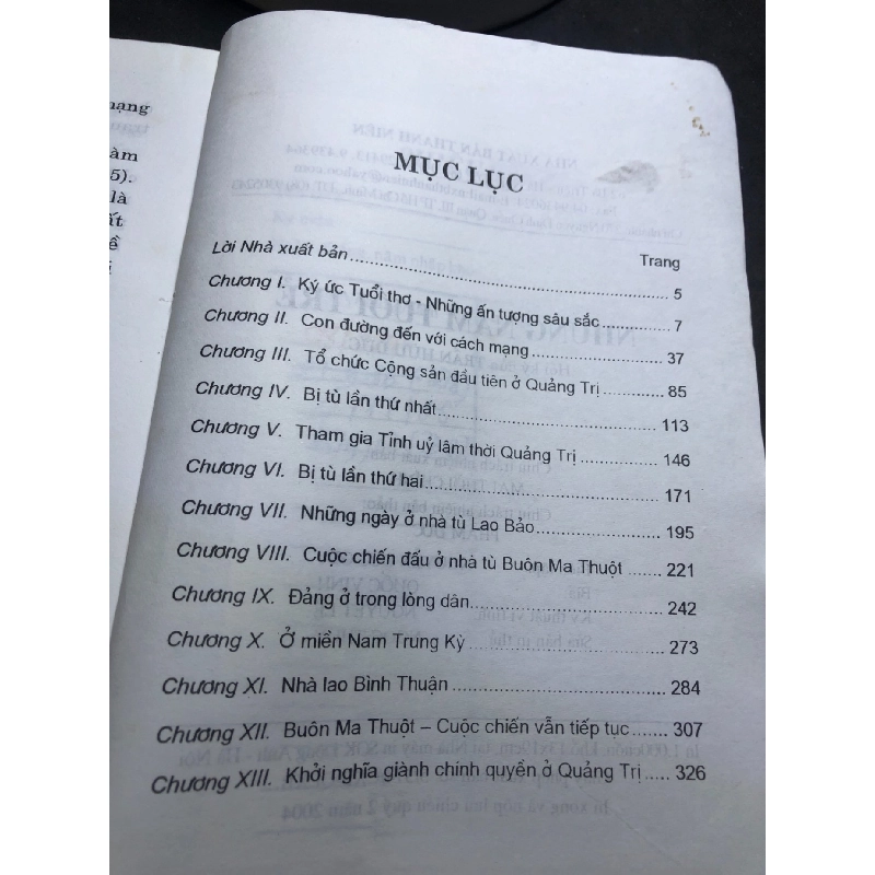 Những năm tuổi trẻ 2004 hồi ký mới 70% ố bẩn nhẹ Trần Hữu Dực HPB0906 SÁCH VĂN HỌC 915599