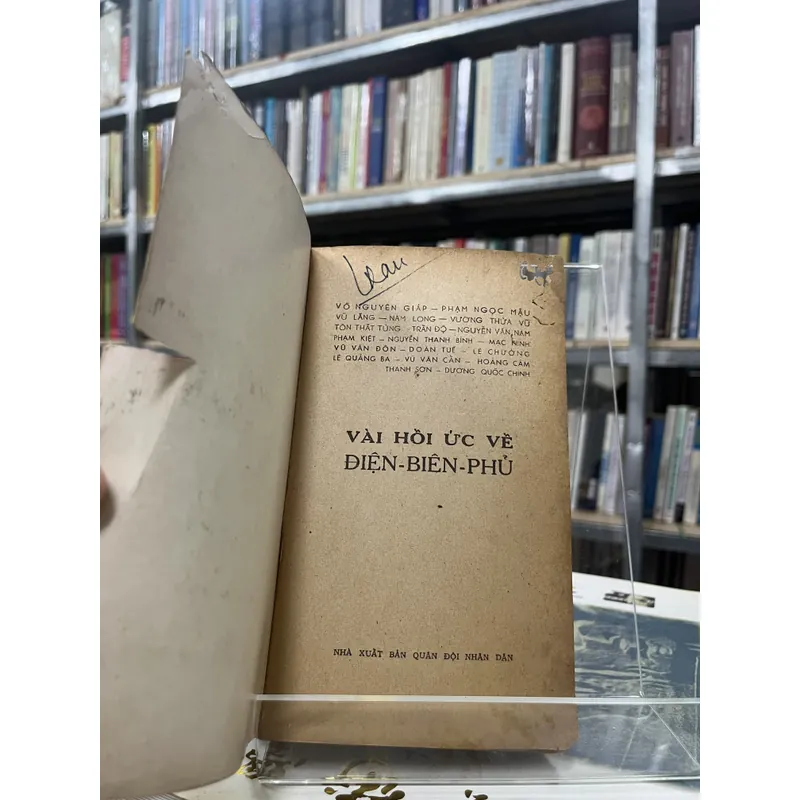 VÀI HỒI ỨC VỀ ĐIỆN BIÊN PHỦ 605005