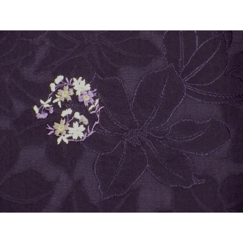 Áo kimono thăm viếng thêu - Hàng hiệu Authentic 883016