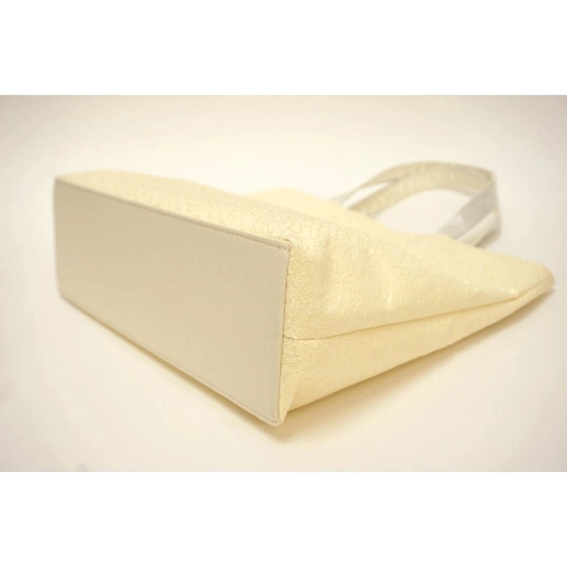 Túi trang phục truyền thống - Hàng hiệu Authentic 878269