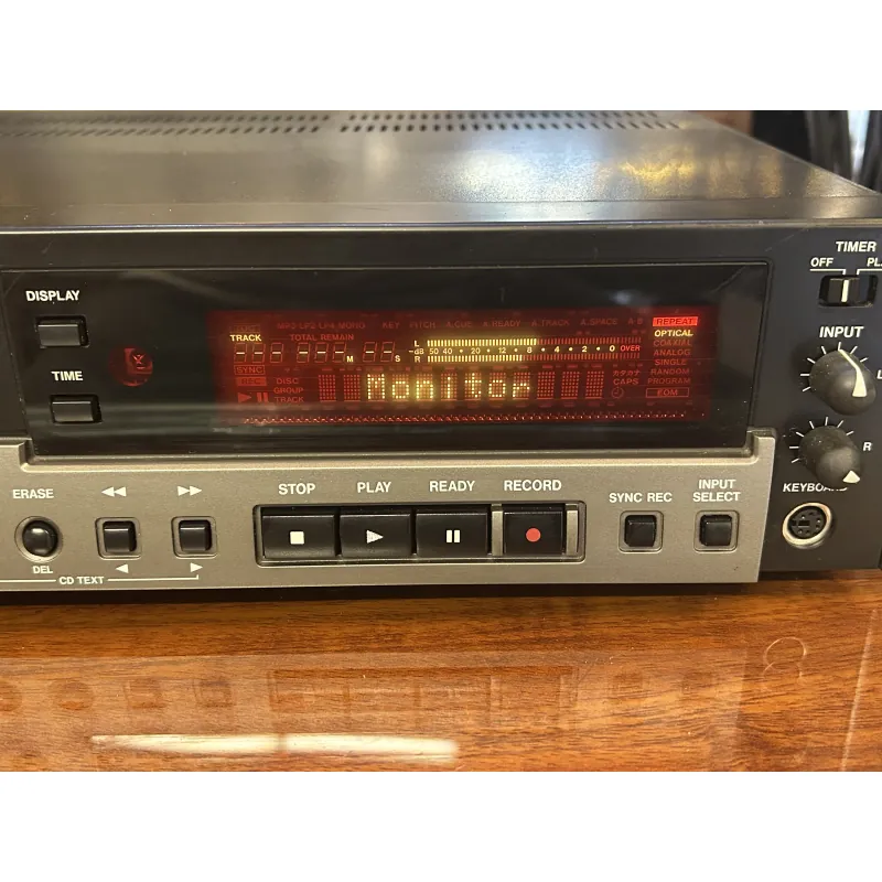 Đầu Tascam CD-RW900SL 753006