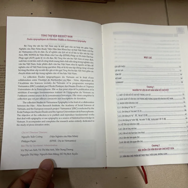 Chợ Việt Xưa - Khảo cứu từ tư liệu bi ký Hán Nôm  971456