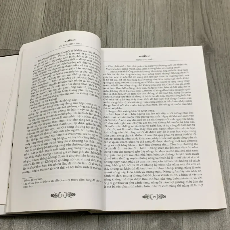 Tôi ác và hình phạt - F M Dostoievski. 4a1 756467