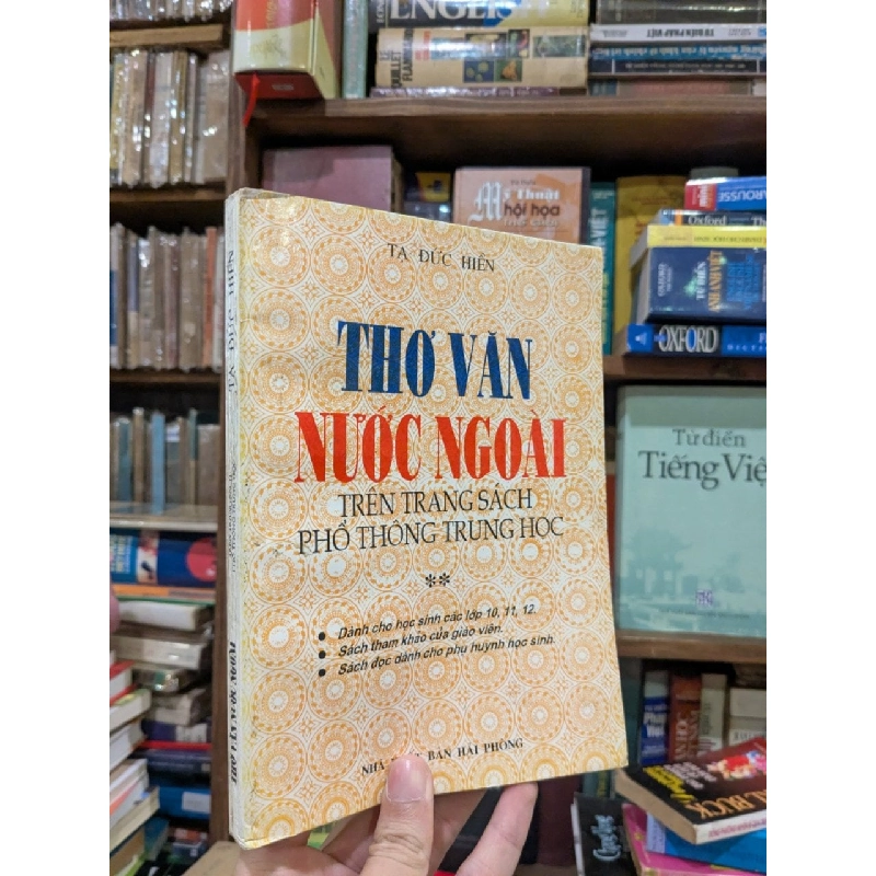 Thơ Văn Nước Ngoài Trên Trang Sách Phổ Thông Trung Học - Tạ Đức Hiền 126009