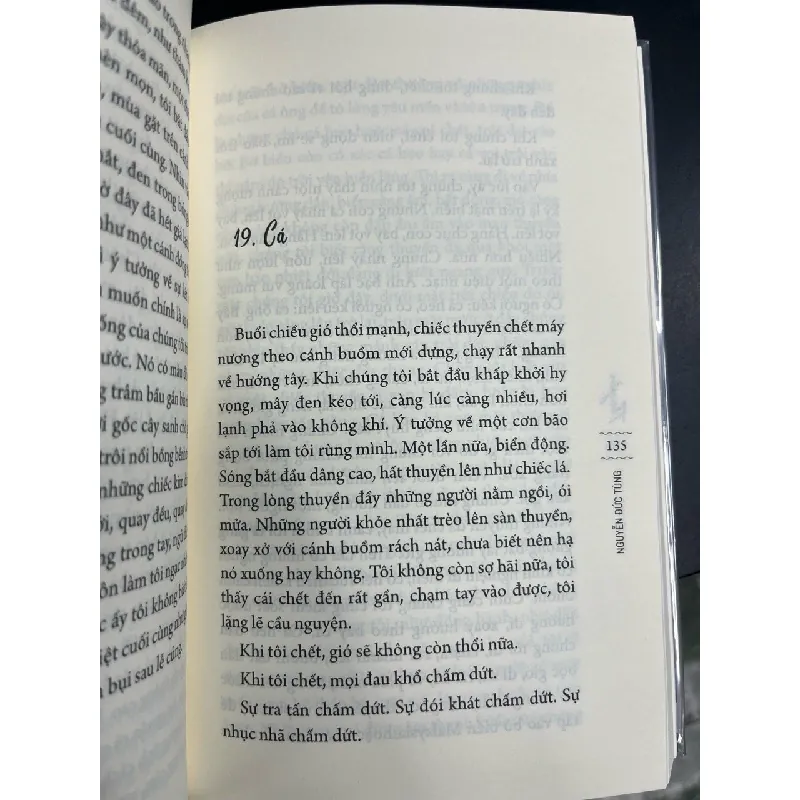 Thuyền - Nguyễn Đức Tùng 674099