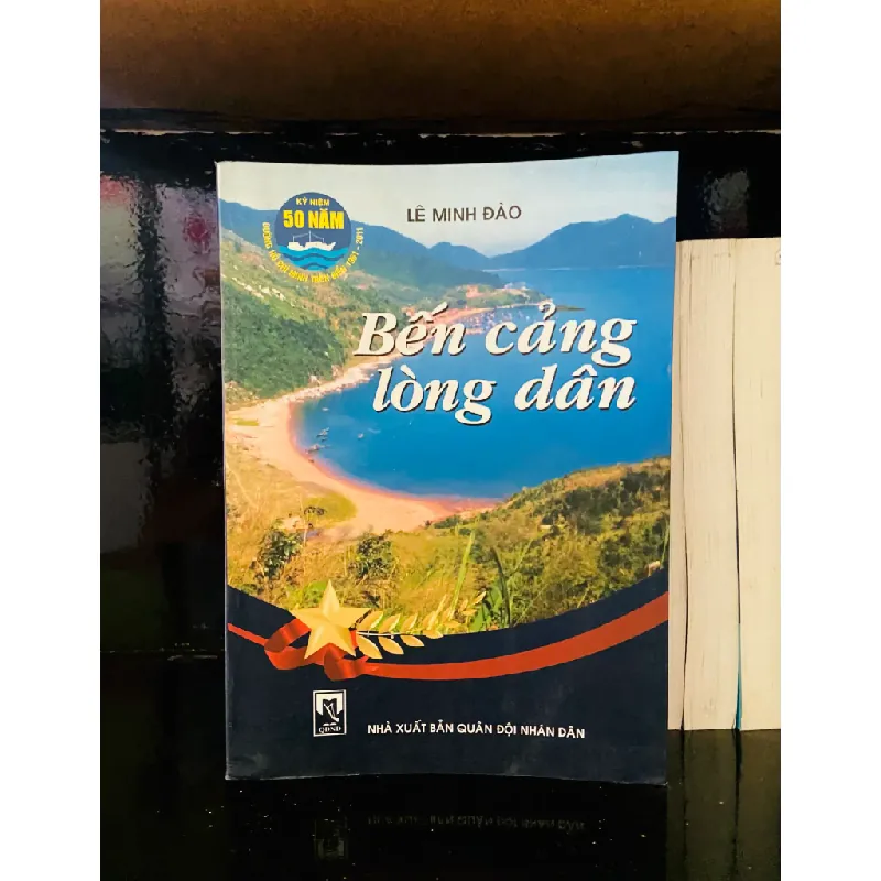 Bến cảng lòng dân - Lê Minh Đào 553907