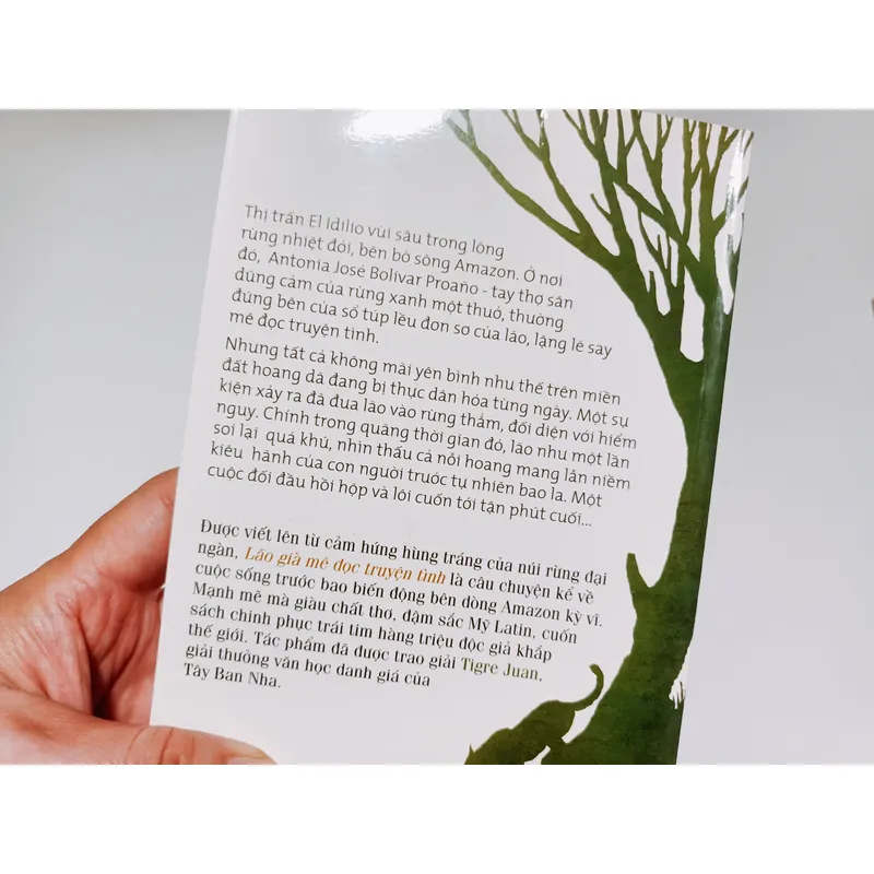 Lão Già Mê Đọc Truyện Tình - Luis Sepúlveda 735482