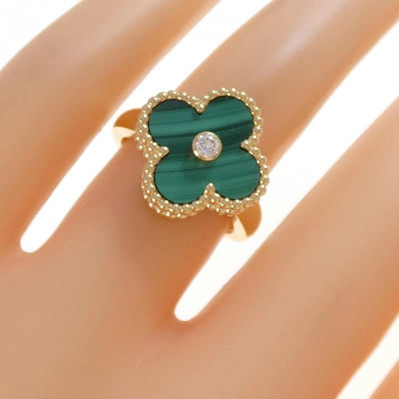 Nhẫn Van Cleef & Arpels Vintage Alhambra - Hàng hiệu Authentic 833084