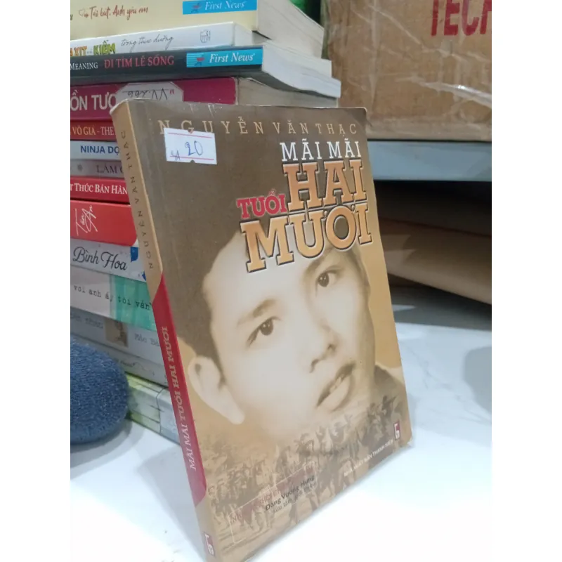 Sách Mãi mãi tuổi 20 958209