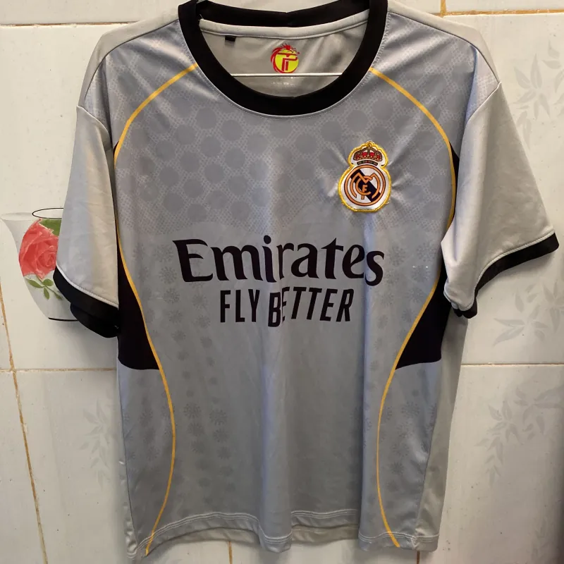 Áo thể dục thể thao  753395